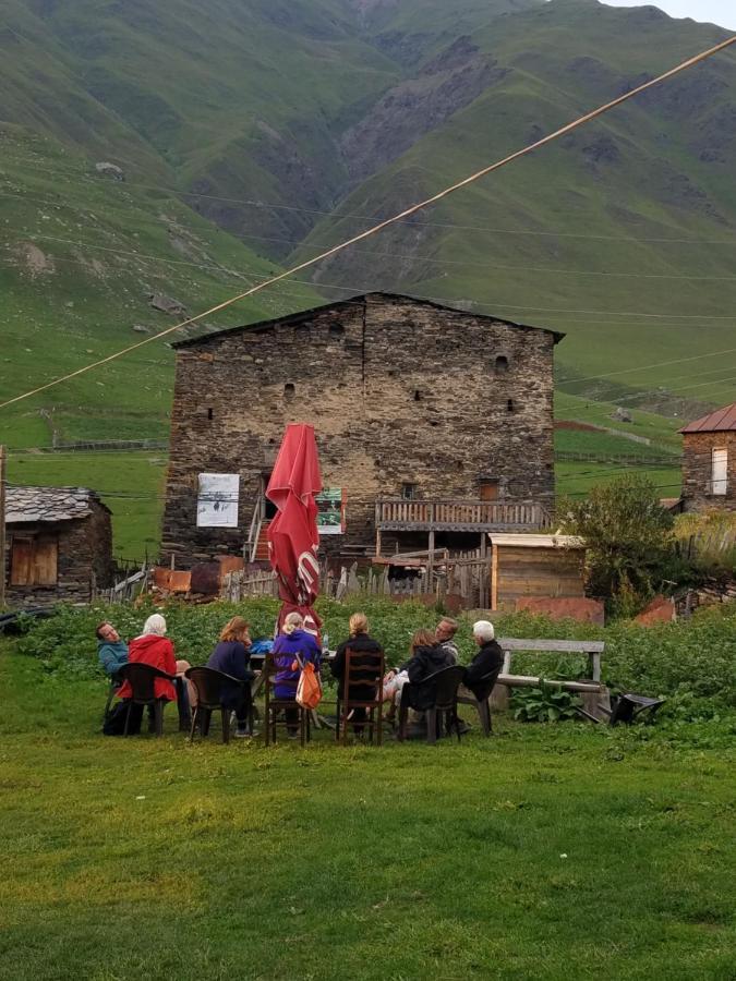 Chvibiani Guesthouse & Bar Ushguli Extérieur photo